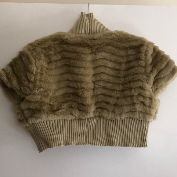 Jacket - Picture 5 of 5